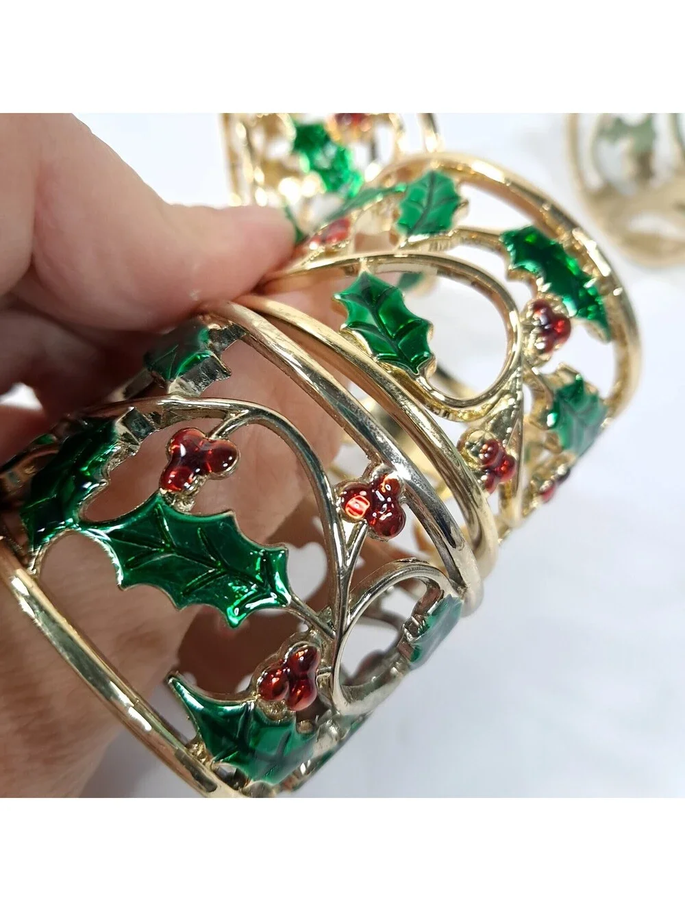 Lenox Holly & Berries Napkin Rings Set 4 Christmas berry holders vines Gold